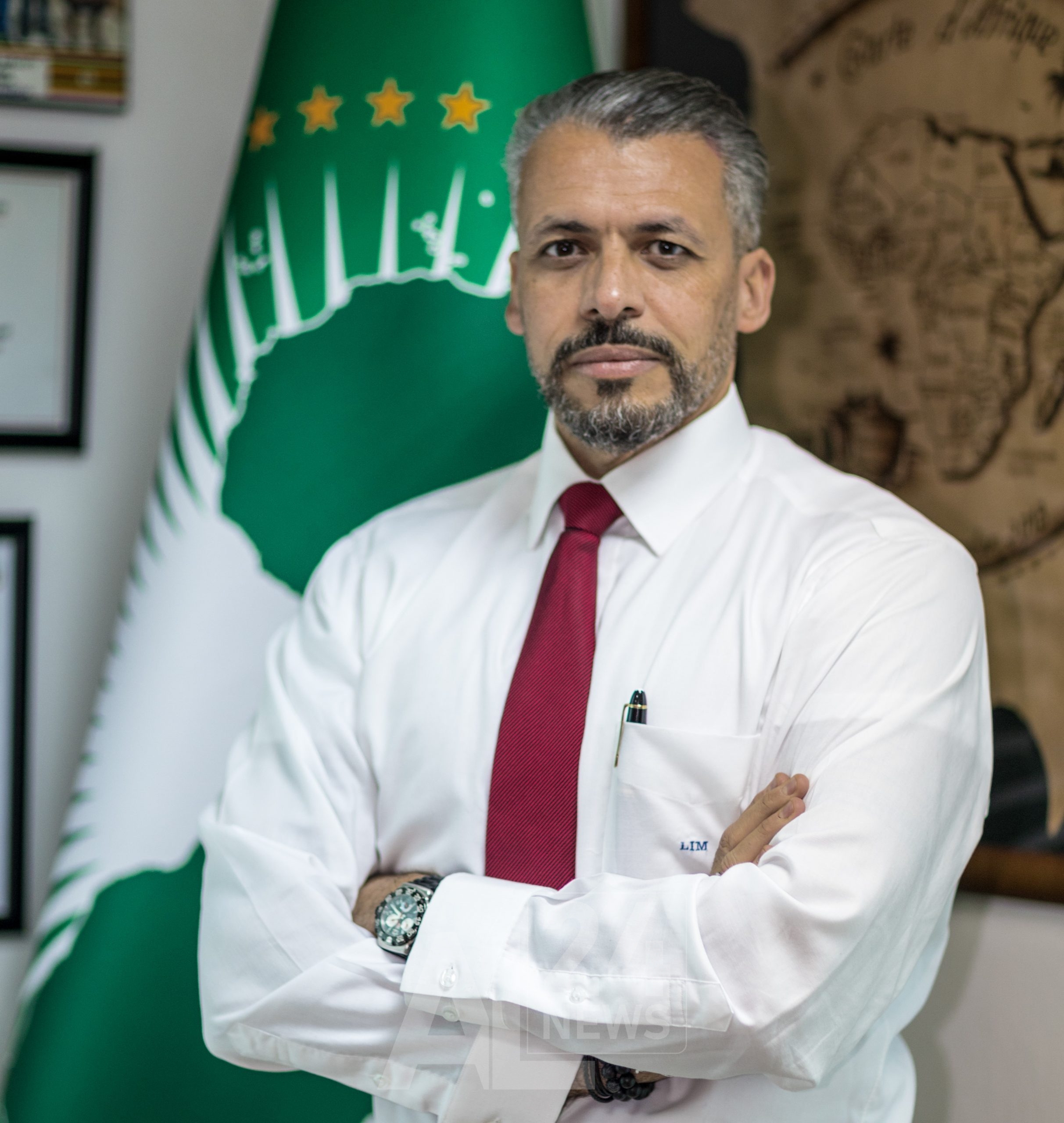 مدير المركز الافريقي للدراسات والبحوث حول الإرهاب يشيد بالدور الريادي  للجزائر - AL24 News